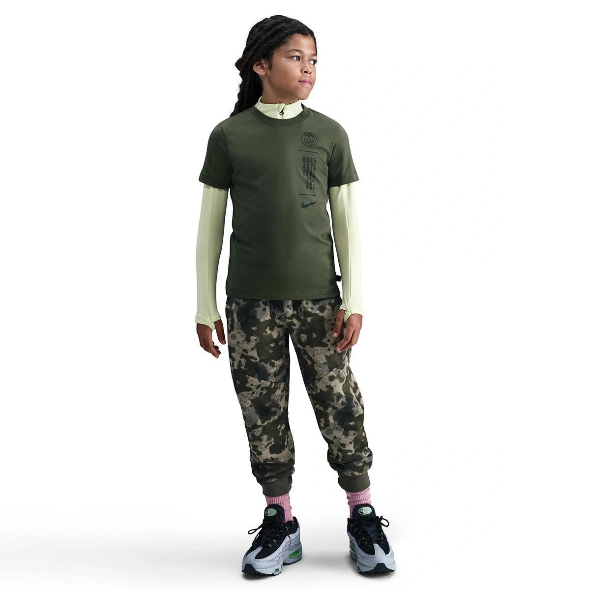 product/2/0/2025_10_nike_ib3931-325_1.jpg