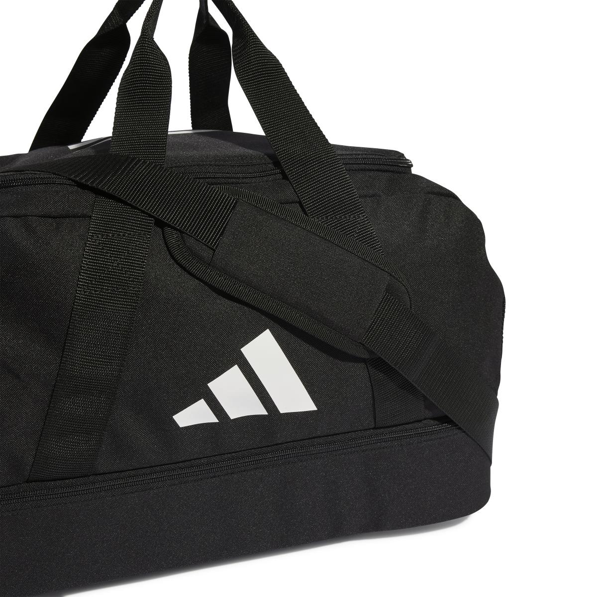 product/a/d/adidas_hs9743_5_hardware_photography_detail_view_1_white.jpg