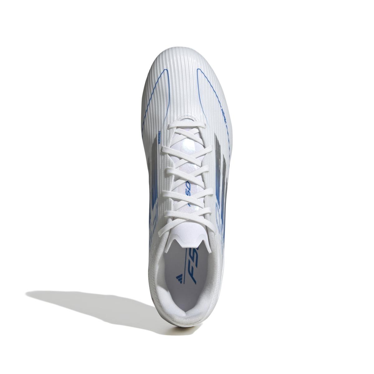 product/a/d/adidas_ie1293_2_footwear_photography_top_portrait_view_white.jpg