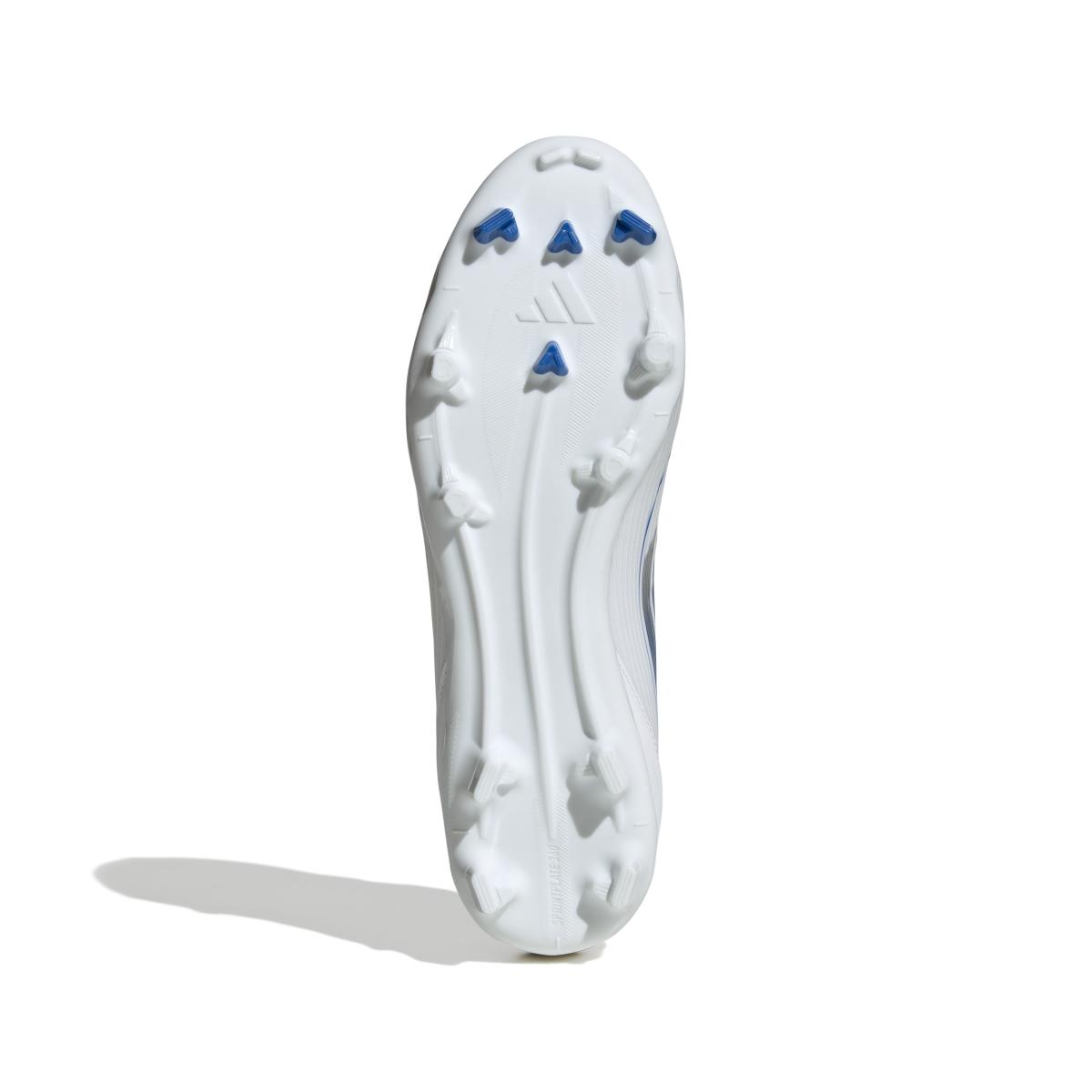 product/a/d/adidas_ie1293_3_footwear_photography_bottom_view_white.jpg