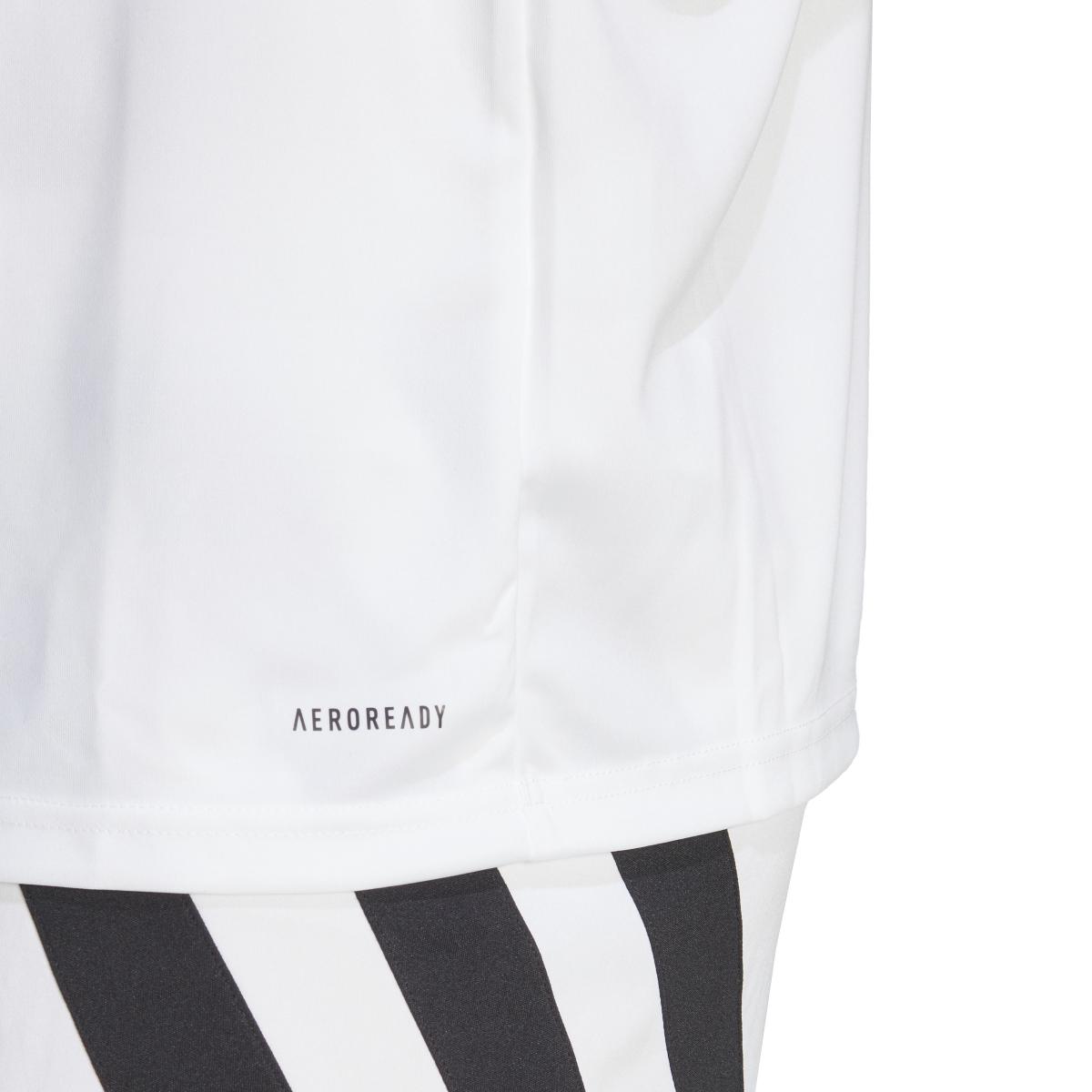 product/a/d/adidas_ik5745_9_apparel_on_model_detail_view_2_white.jpg