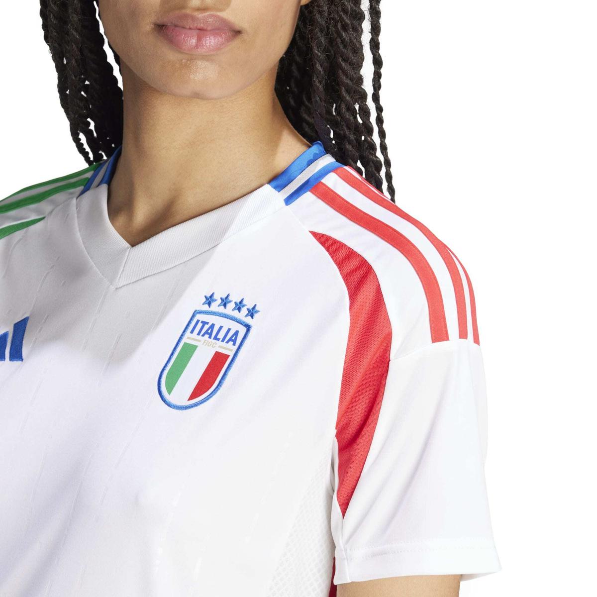 product/a/d/adidas_iq0489_9_apparel_on_model_detail_view_2_white.jpg