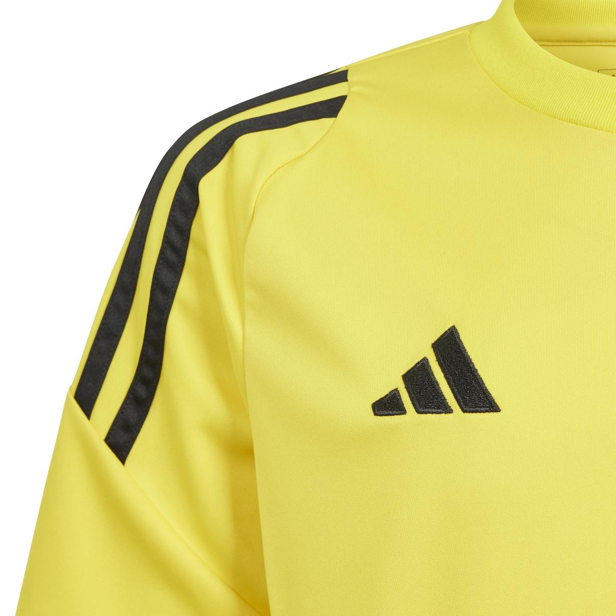 product/a/d/adidas_is1027_5_apparel_photography_detail_view_2_white.jpg