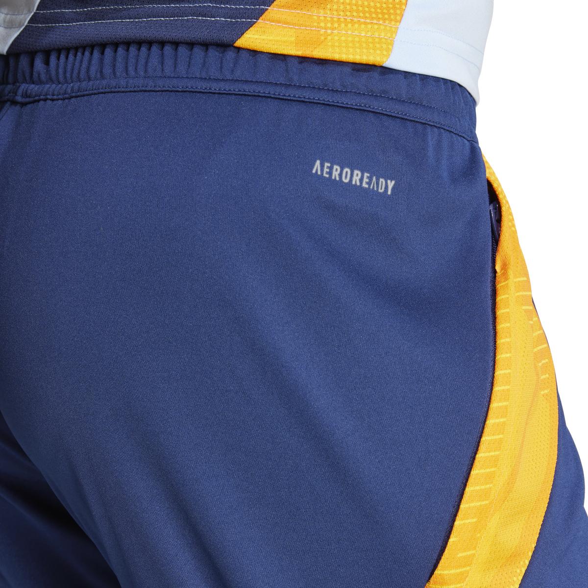 product/a/d/adidas_it5105_8_apparel_on_model_detail_view_2_white.jpg