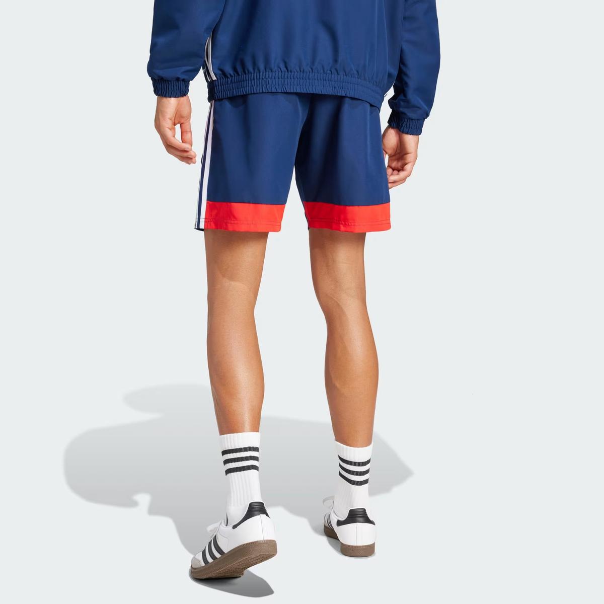 product/a/d/adidas_jc5451_navblu-red_4.jpg