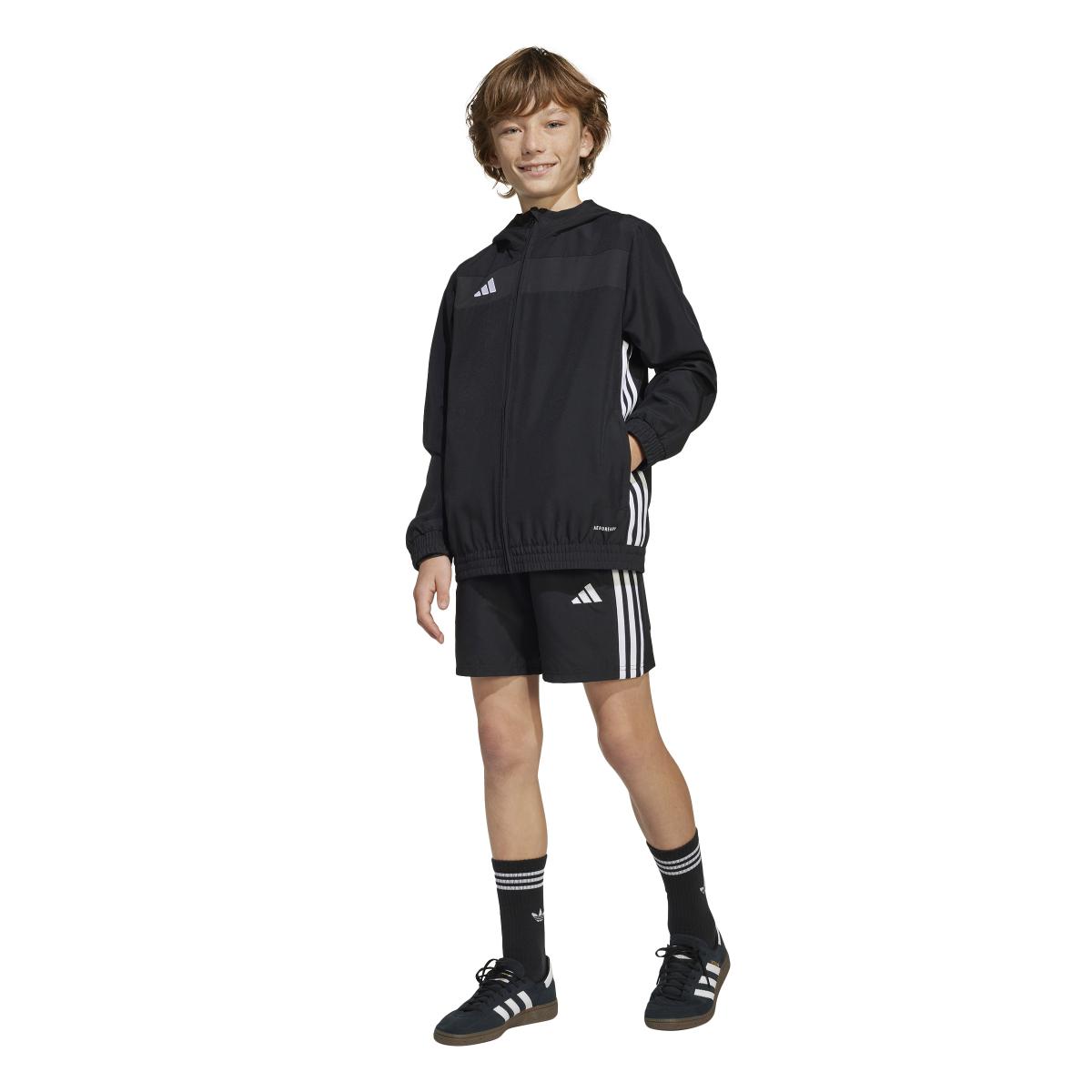 product/a/d/adidas_jd0641_black-white_4.jpg