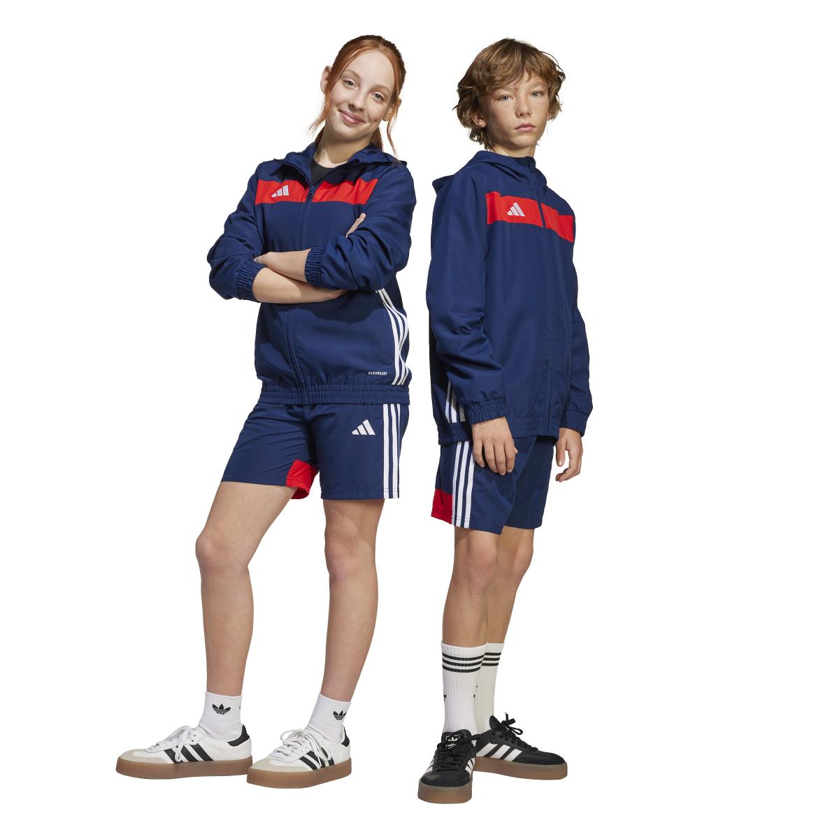 product/a/d/adidas_jd0642_navblu-red_8.jpg