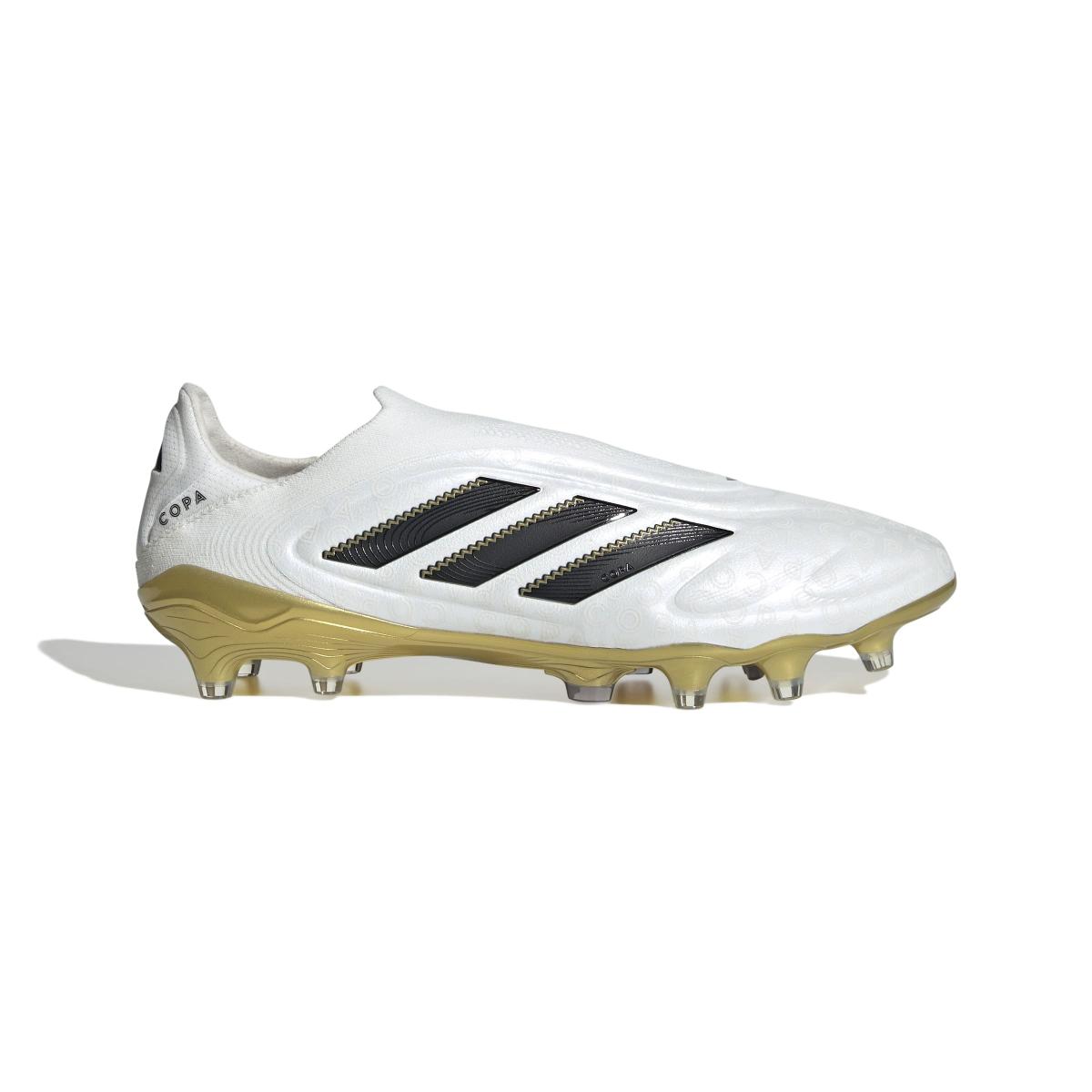 product/a/d/adidas_jh6301_1_footwear_photography_side_lateral_center_view_white-nw091625.jpg