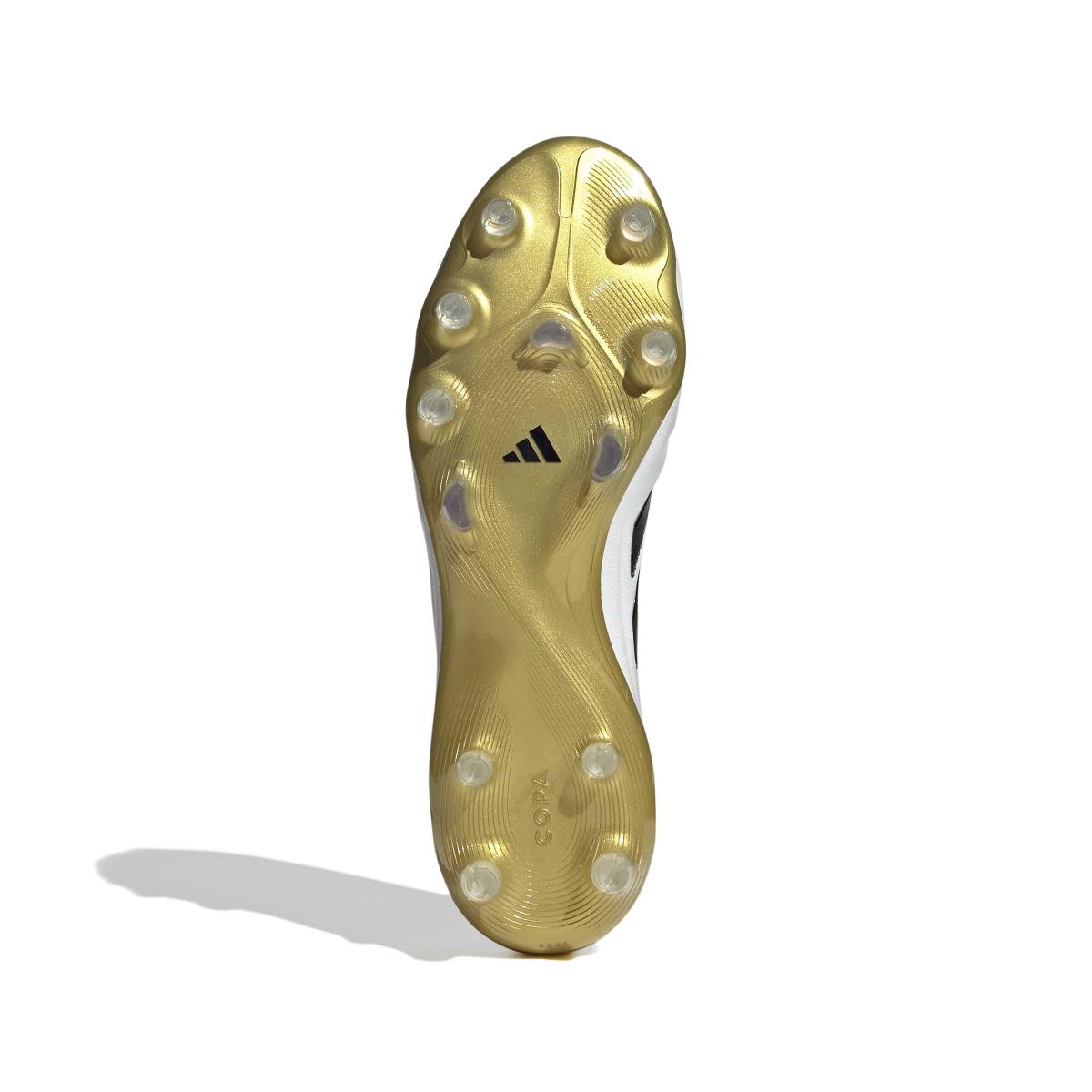product/a/d/adidas_jh6301_3_footwear_photography_bottom_view_white-nw091625.jpg