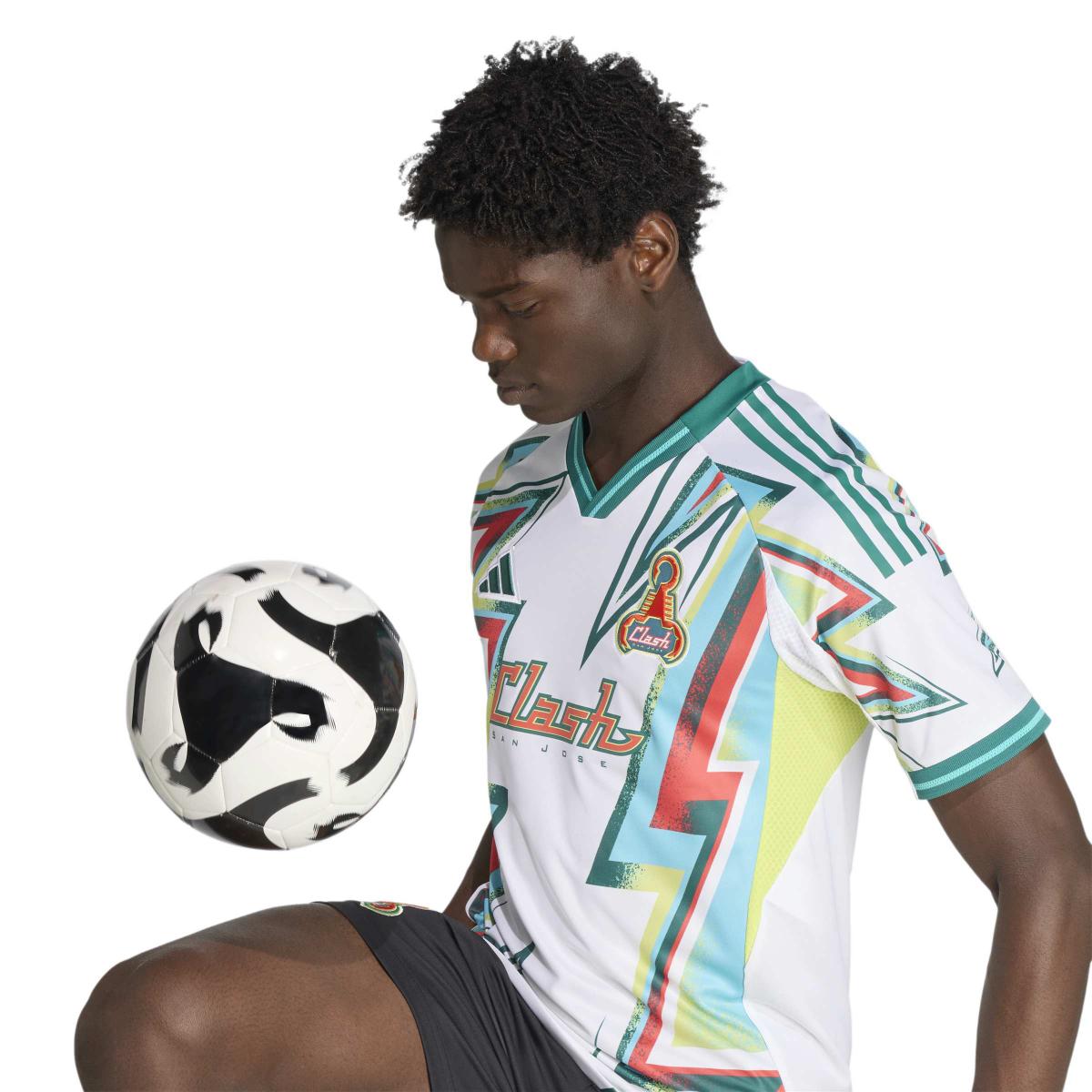 product/a/d/adidas_ji7327_7_apparel_on_model_detail_view_2_white.jpg