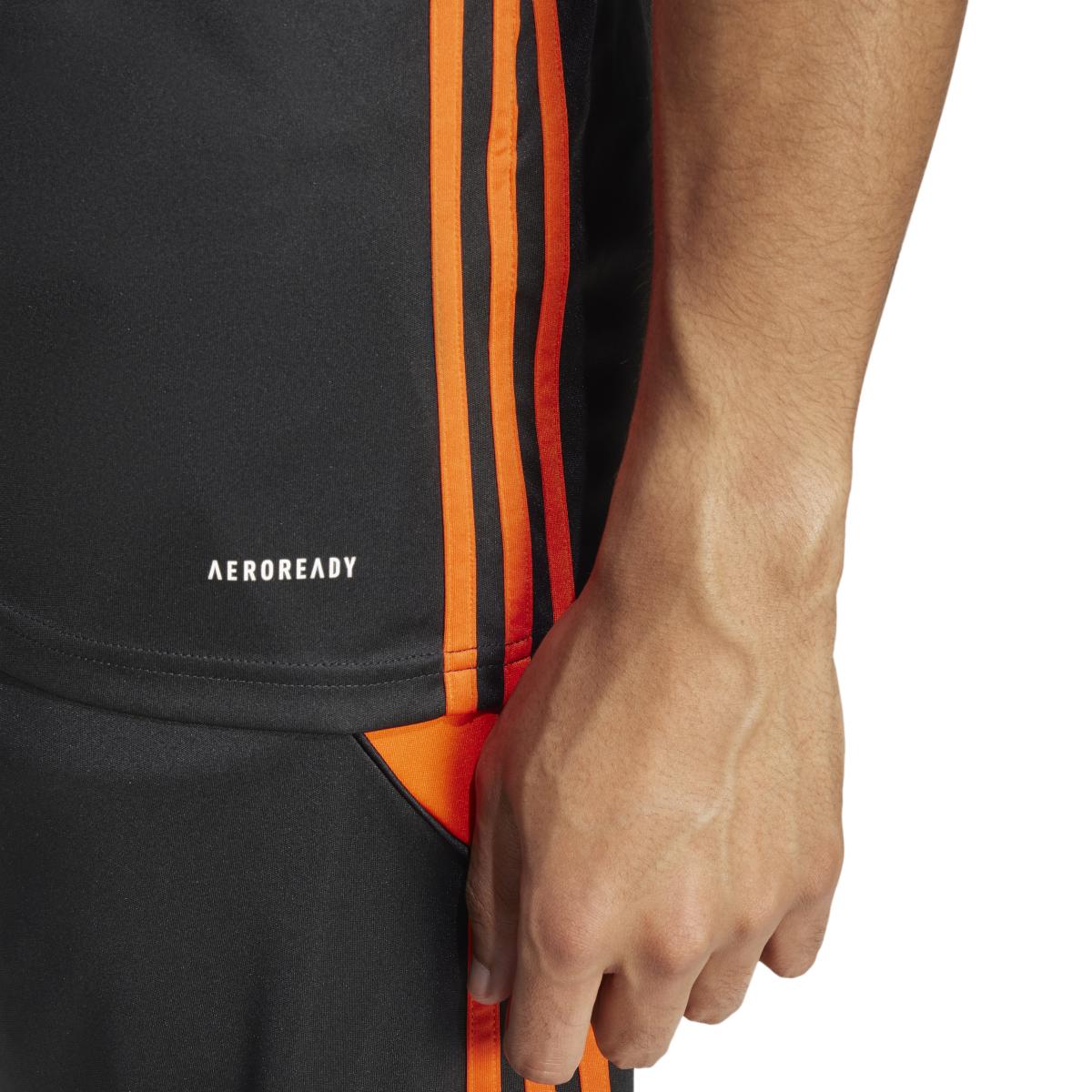 product/a/d/adidas_ji8826_10_apparel_on_model_detail_view_2_white.jpg