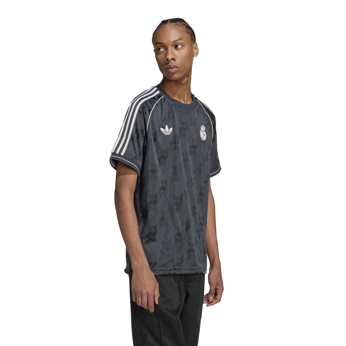 product/a/d/adidas_ji9481_7_apparel_on_model_walking_view_white.jpg