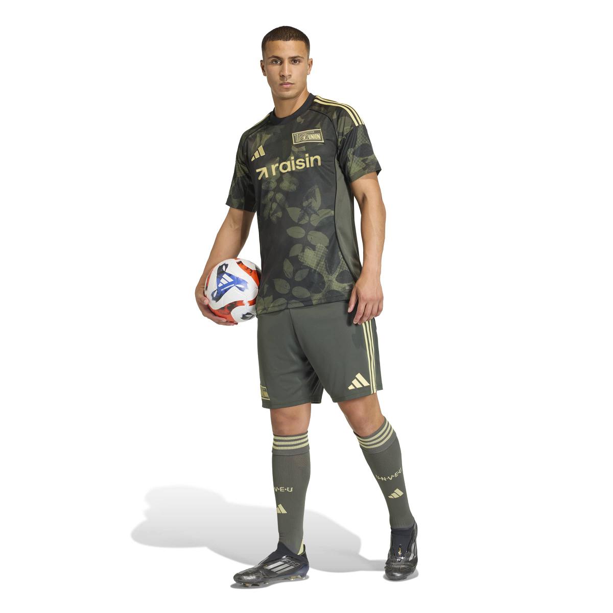 product/a/d/adidas_jl3370_6_apparel_on_model_standard_outfit_view_white.jpg