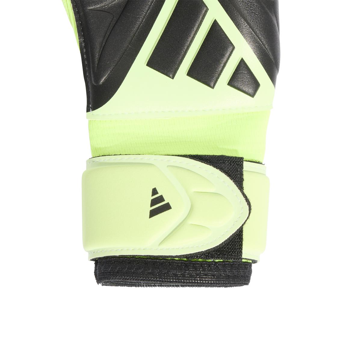 product/a/d/adidas_jn5345_black-black-luclem_4.jpg