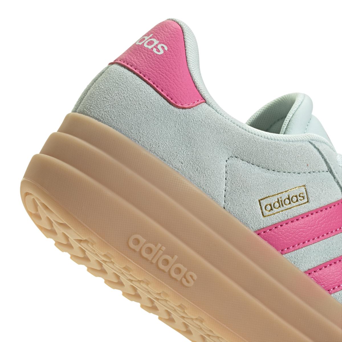 product/a/d/adidas_jp7628_8_footwear_photography_detail_view_1_white-nw091625.jpg