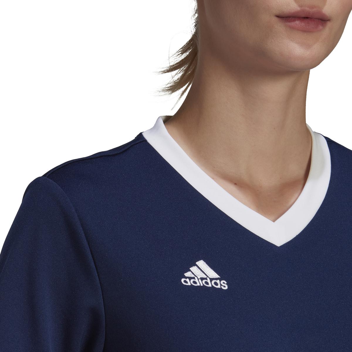 product/h/5/h59849_app_on-model_detail-1_white_1645109205.jpg