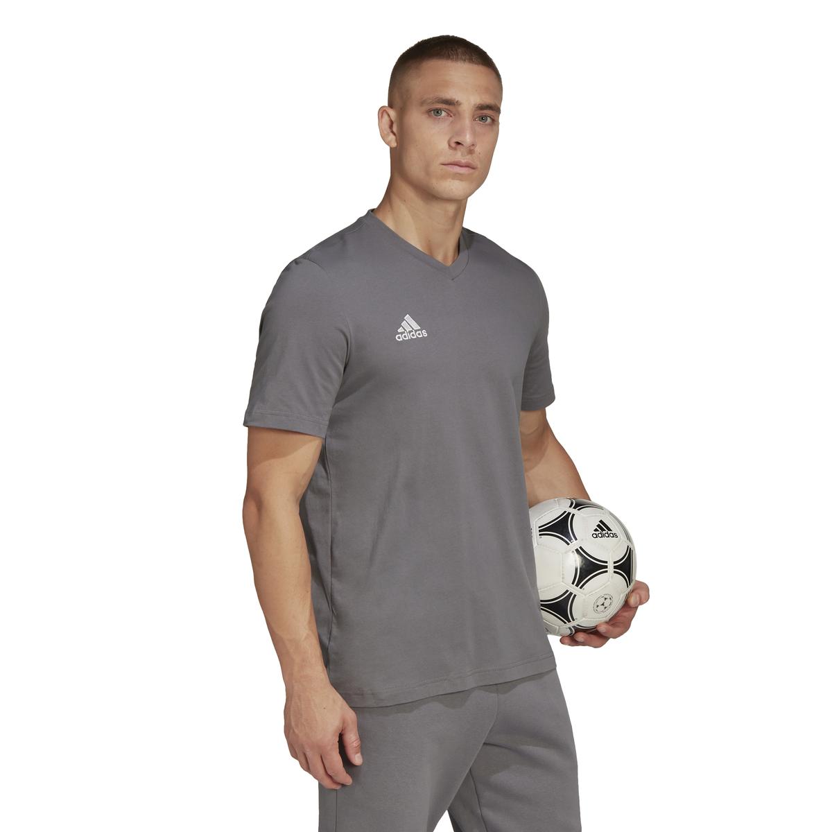 product/h/c/hc0449_app_on-model_walking_white_1645111475.jpg