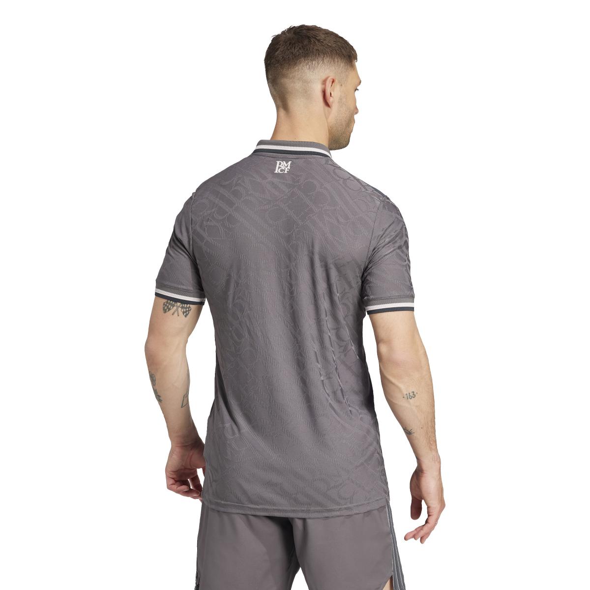 product/i/y/iy1761_6_apparel_on_model_back_view_white.jpg