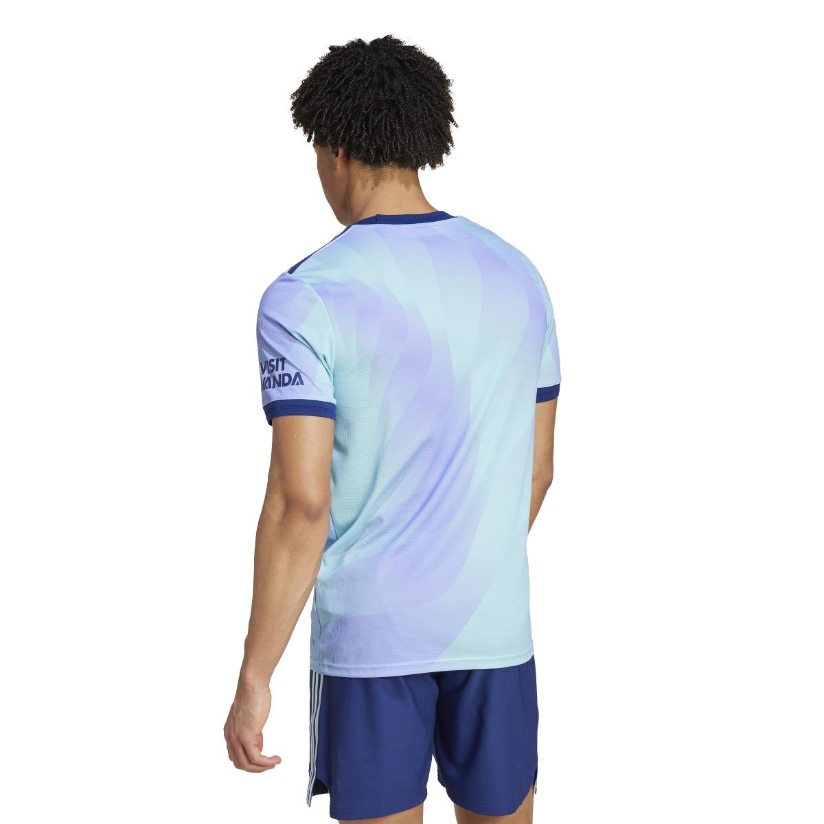 product/i/z/iz0112_6_apparel_on_model_back_view_white.jpg