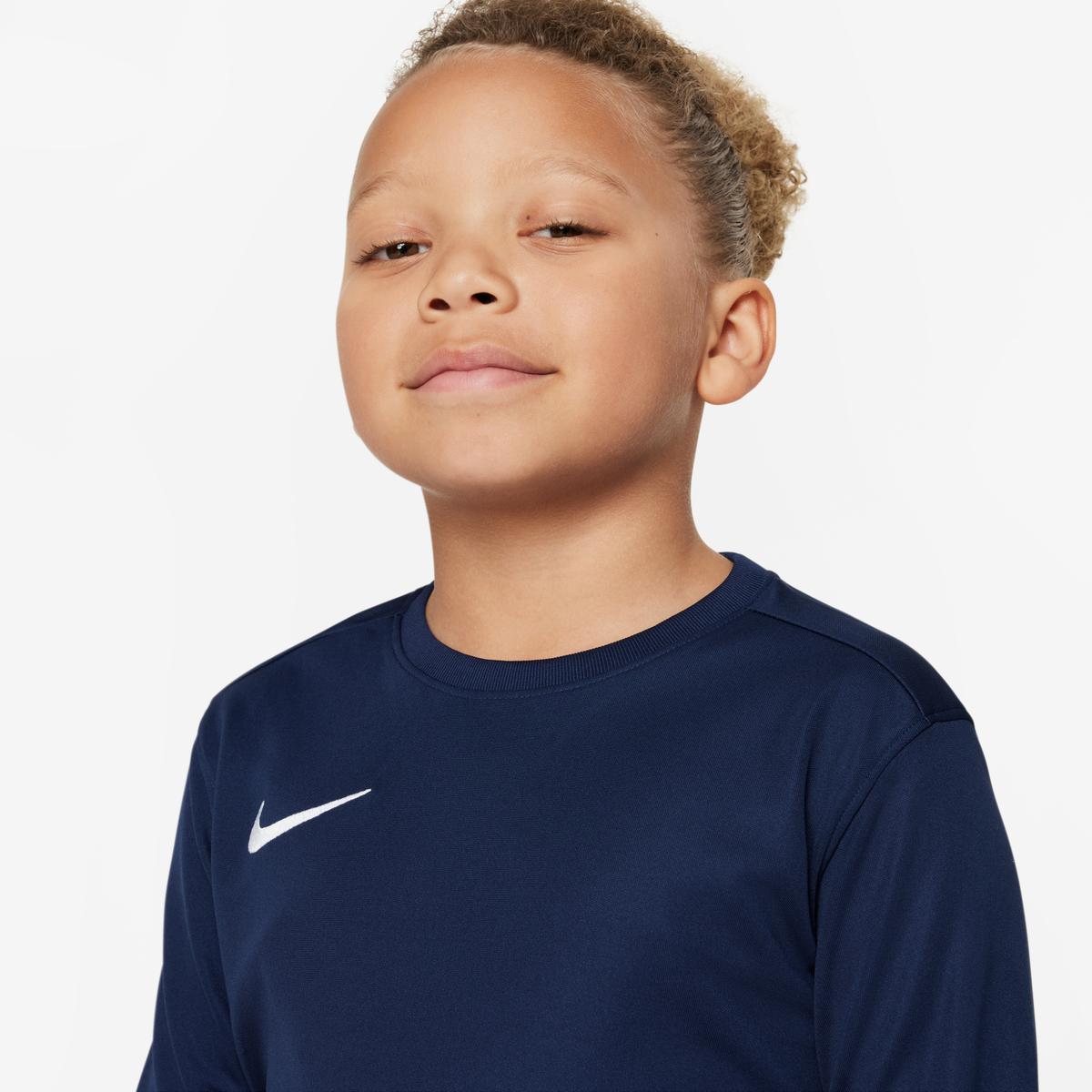product/n/i/nike_bv6740-410-phsym001-nw121324.jpg