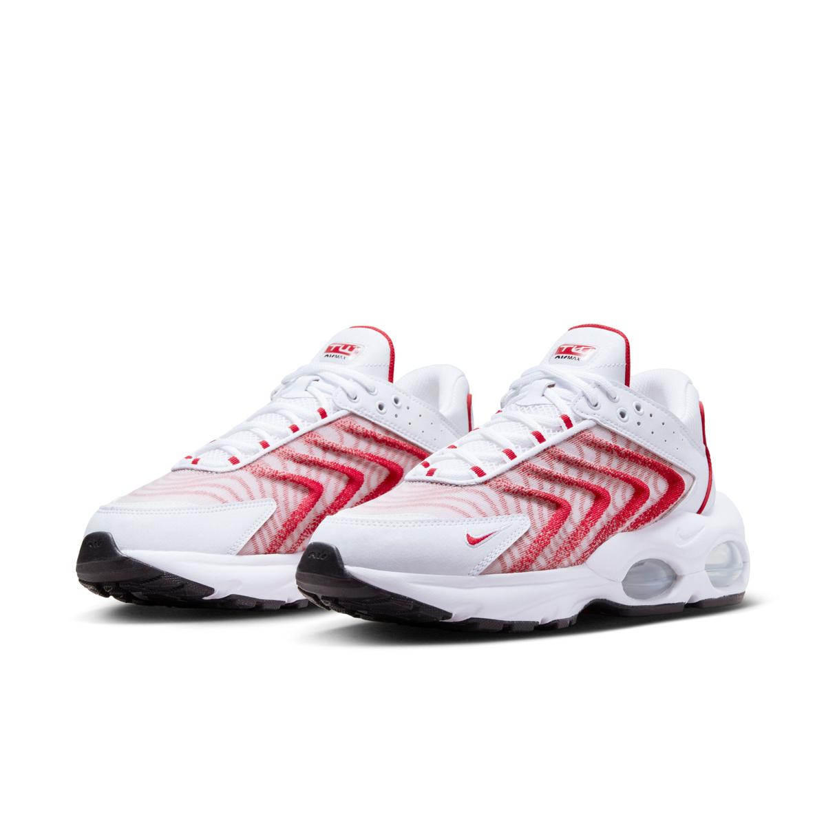product/n/i/nike_dq3984-104-phcfh001_xx.jpg