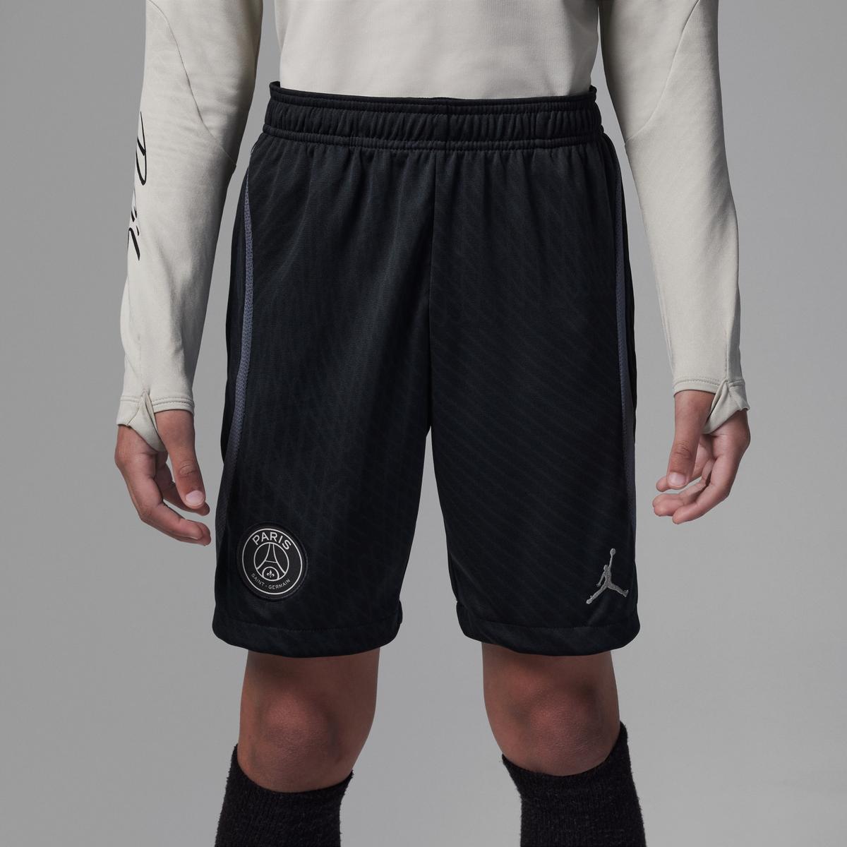 product/n/i/nike_dz0876-010-phsbm001.jpg