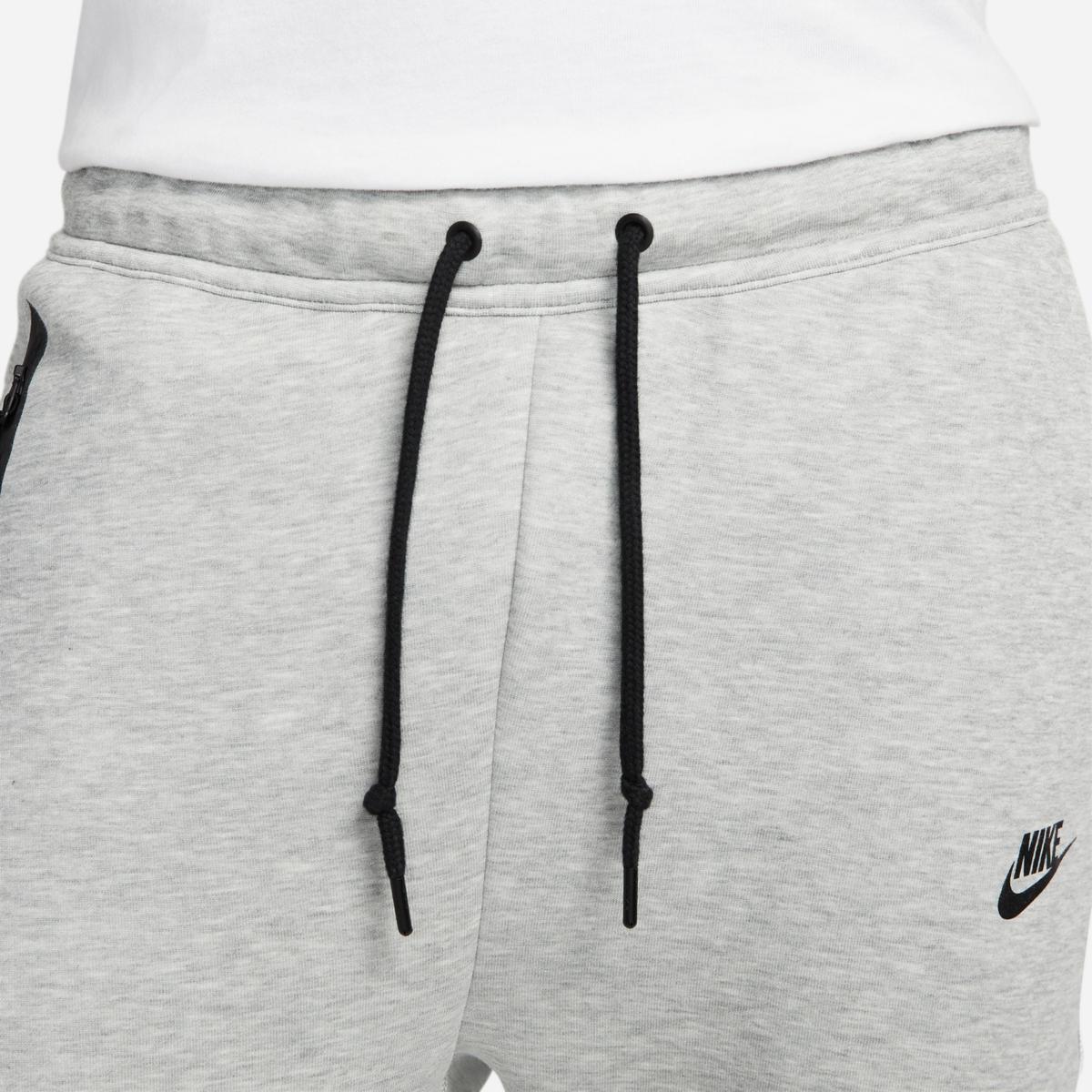 product/n/i/nike_fb8002-063-phsym001.jpg