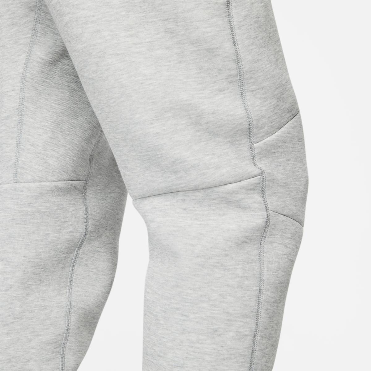 product/n/i/nike_fb8002-063-phsym004.jpg