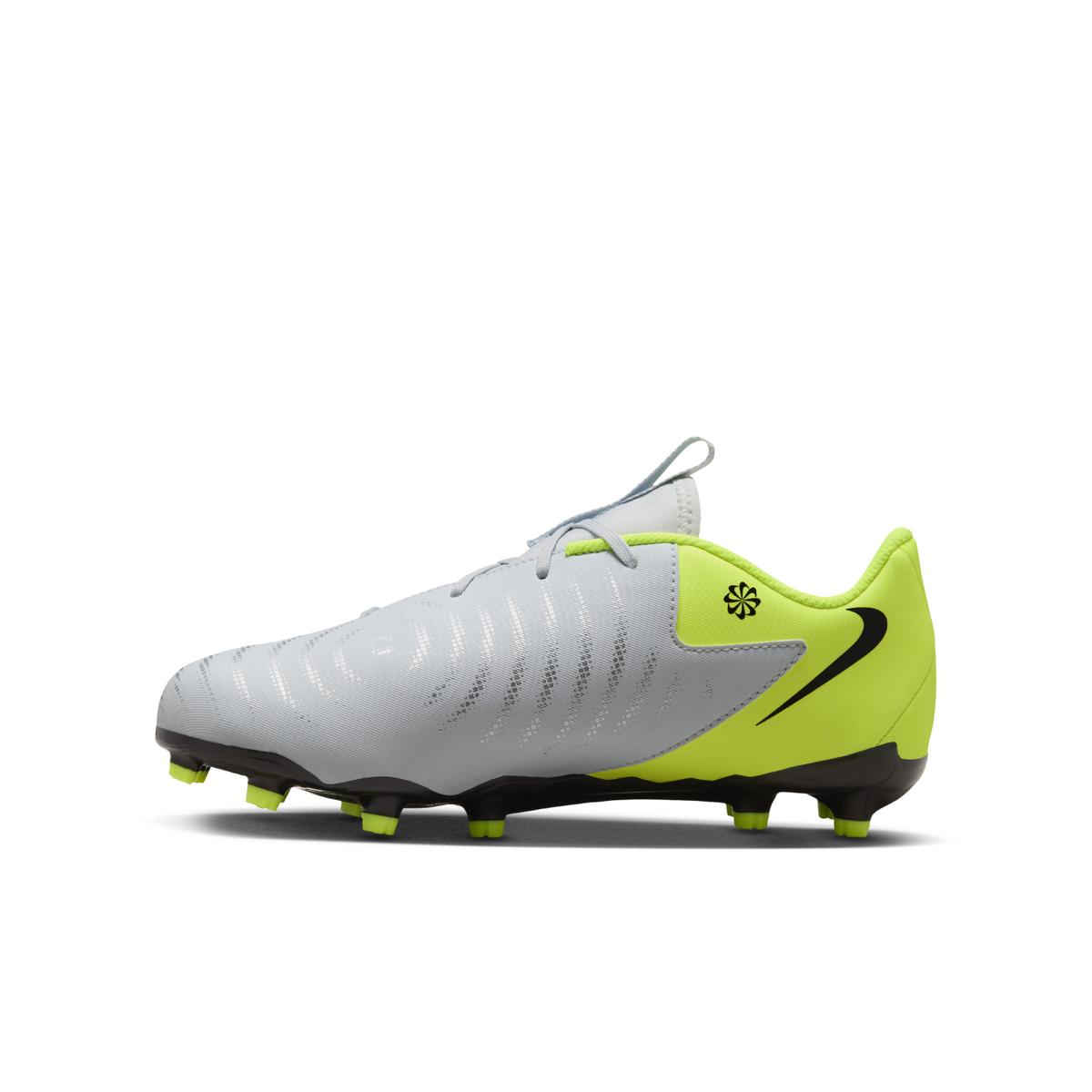 product/n/i/nike_fd6722-003_metallic-silver-black-volt_5.jpg