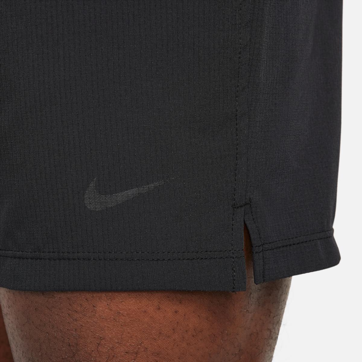 product/n/i/nike_fn3004-010-phsym006.jpg