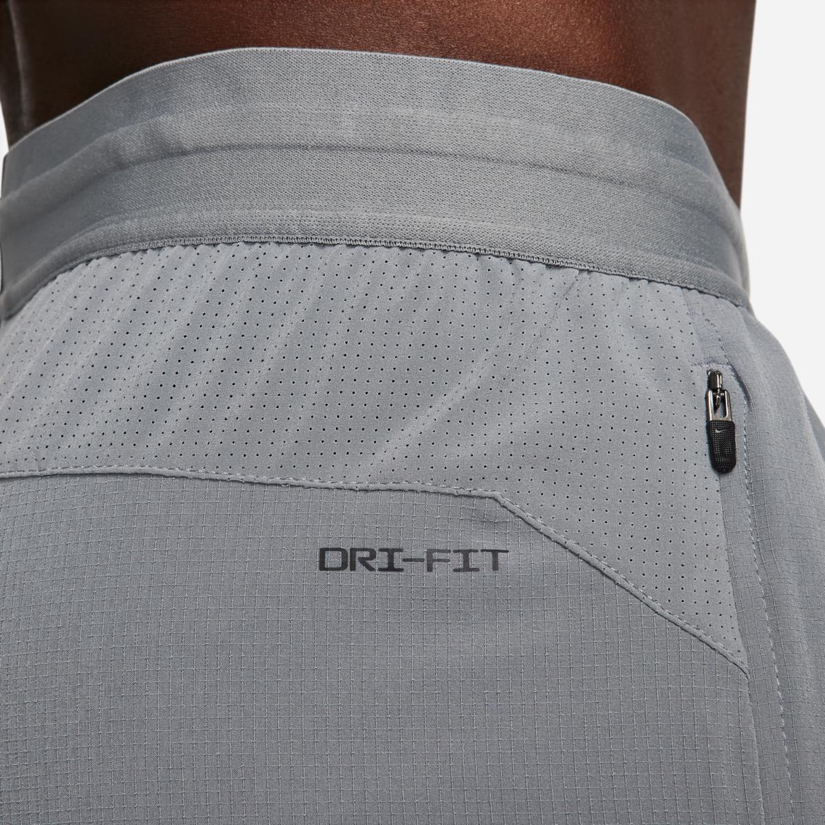 product/n/i/nike_fn3004-084-phsym005.jpg