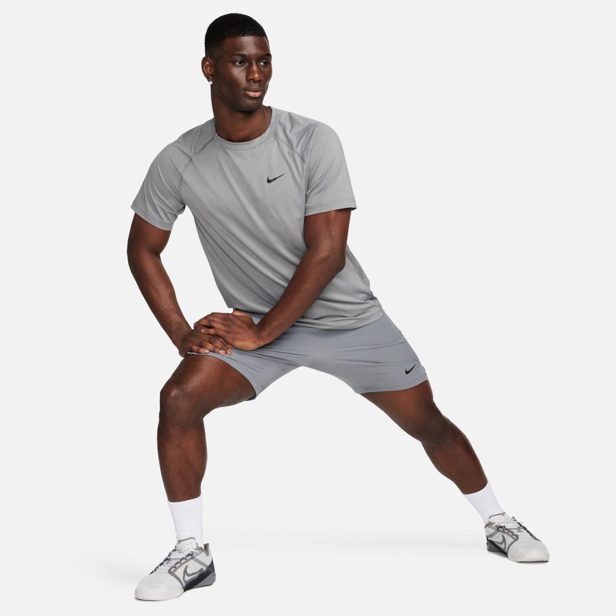 product/n/i/nike_fn3004-084-phsym007.jpg