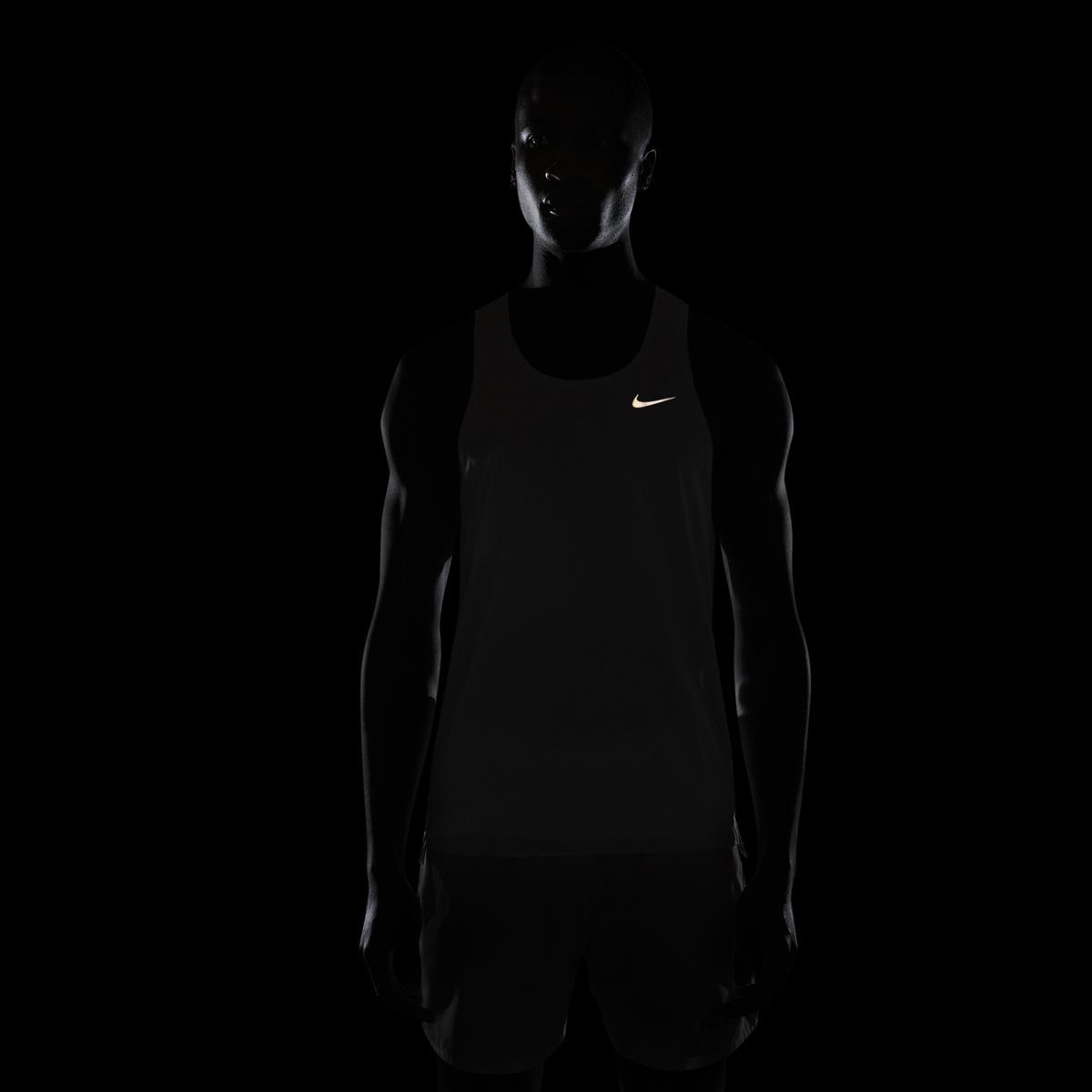 product/n/i/nike_fn4229-057_ghost-reflective-silv_6.jpg