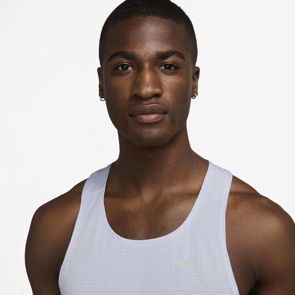 product/n/i/nike_fn4229-057_ghost-reflective-silv_8.jpg