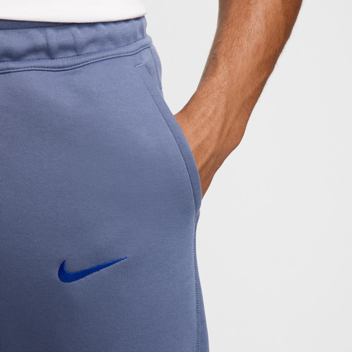 product/n/i/nike_fn8488-491-phsym002.jpg
