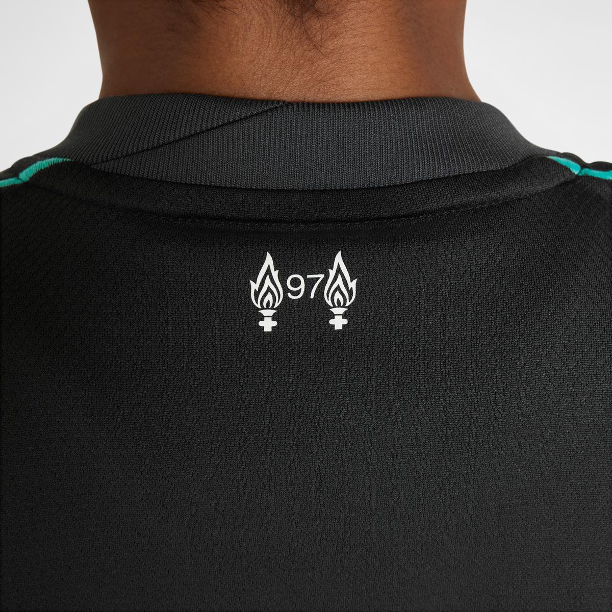 product/n/i/nike_fn9125-322-phsym005.jpg