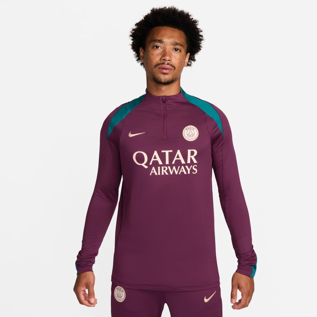 product/n/i/nike_fn9841-613-phsfm001.jpg