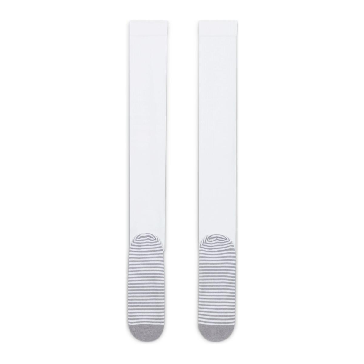 product/n/i/nike_fq8253-100-phcyd002-ss25.jpg