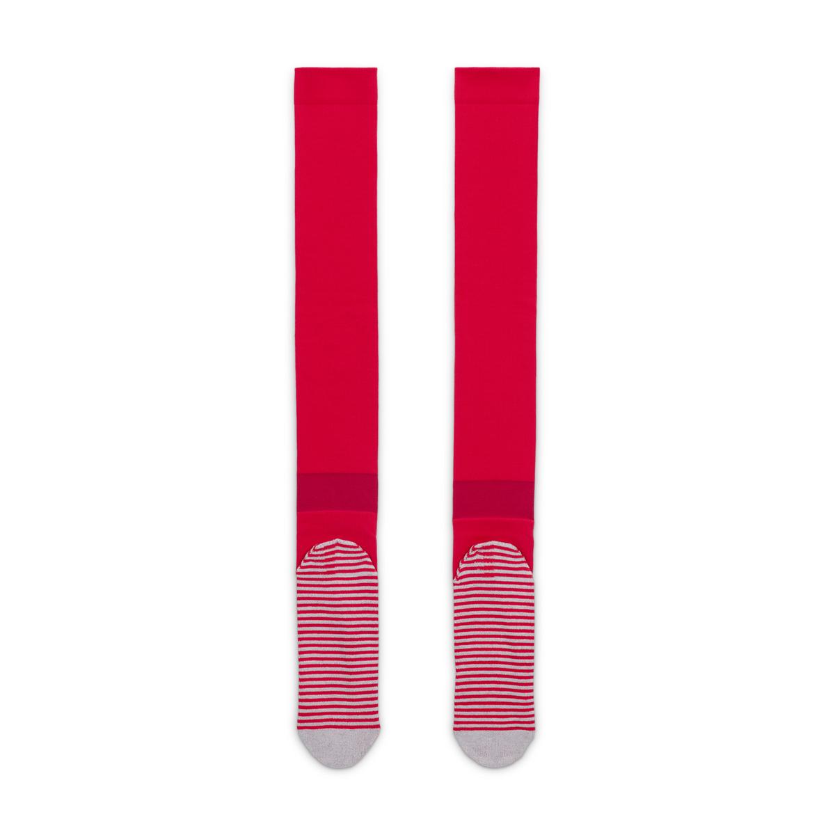 product/n/i/nike_fq8253-657_university-red-gym-red-white_2.jpg