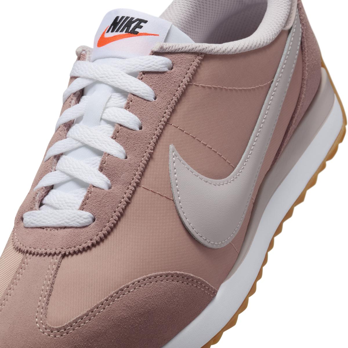 product/n/i/nike_hm4771-603_particle-pink-platinum-violet-white_10.jpg