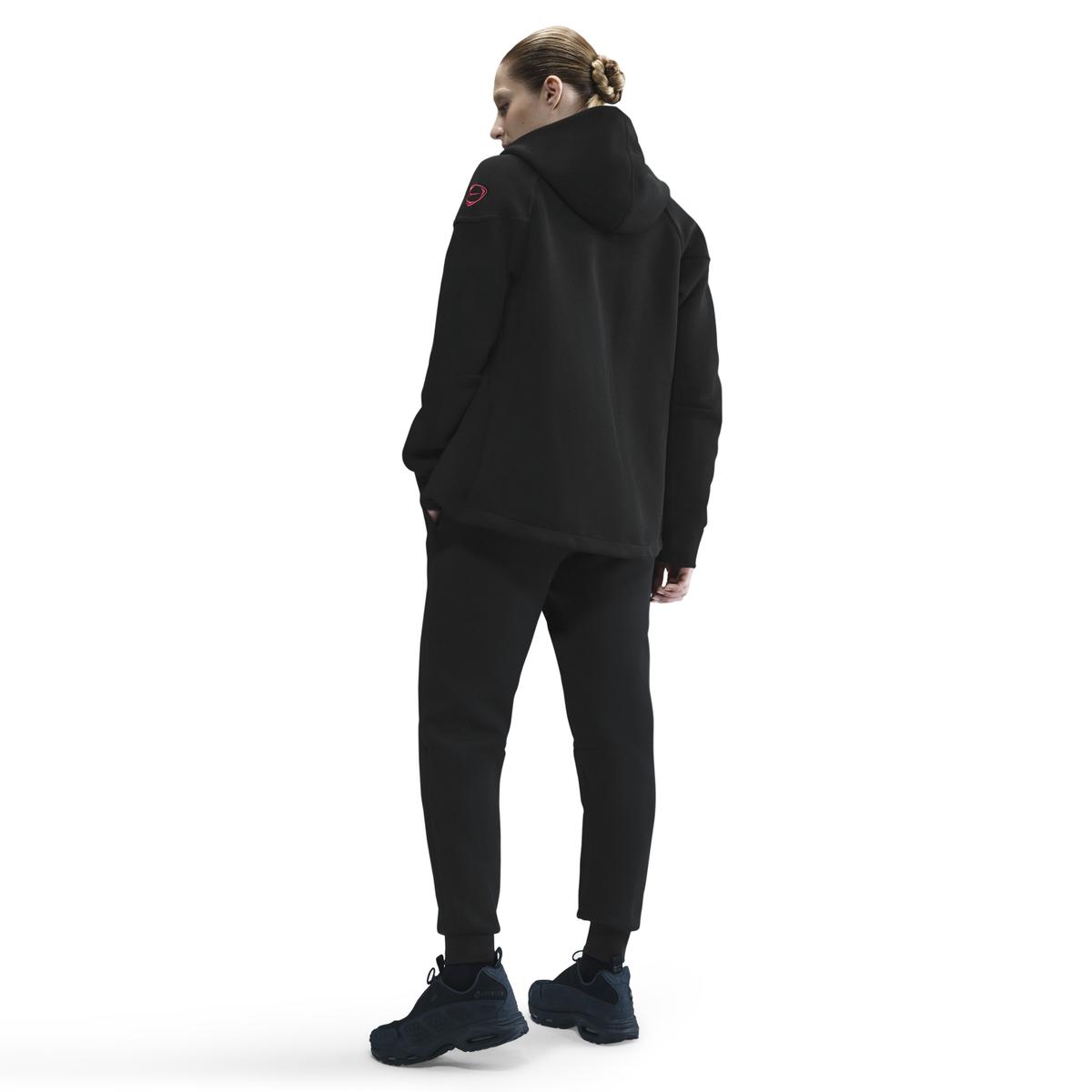 product/n/i/nike_hq3886-010_black-global-red_8.jpg