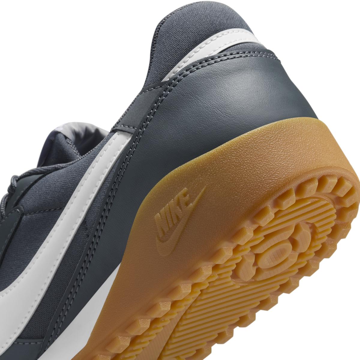 product/n/i/nike_hq4502-002_dark-grey-white-gum-light-brown_7.jpg