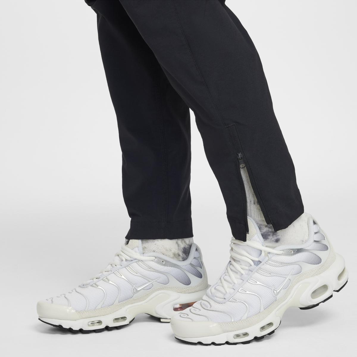 product/n/i/nike_hq8921-010_noir-noir_7.jpg