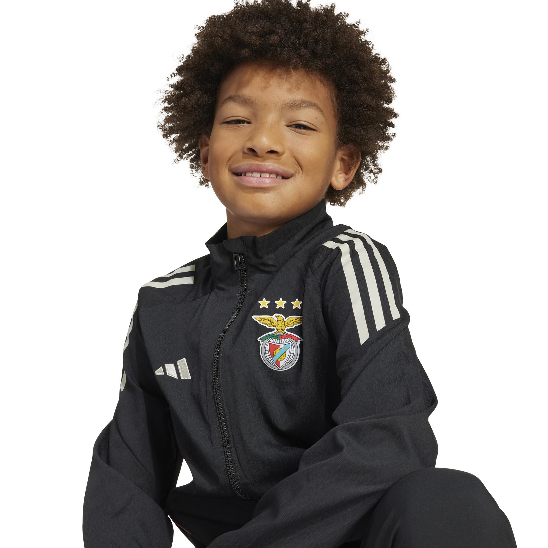 product/2/0/2025_adidas_jm1223_6_apparel_on_model_detail_view_2_white.jpg