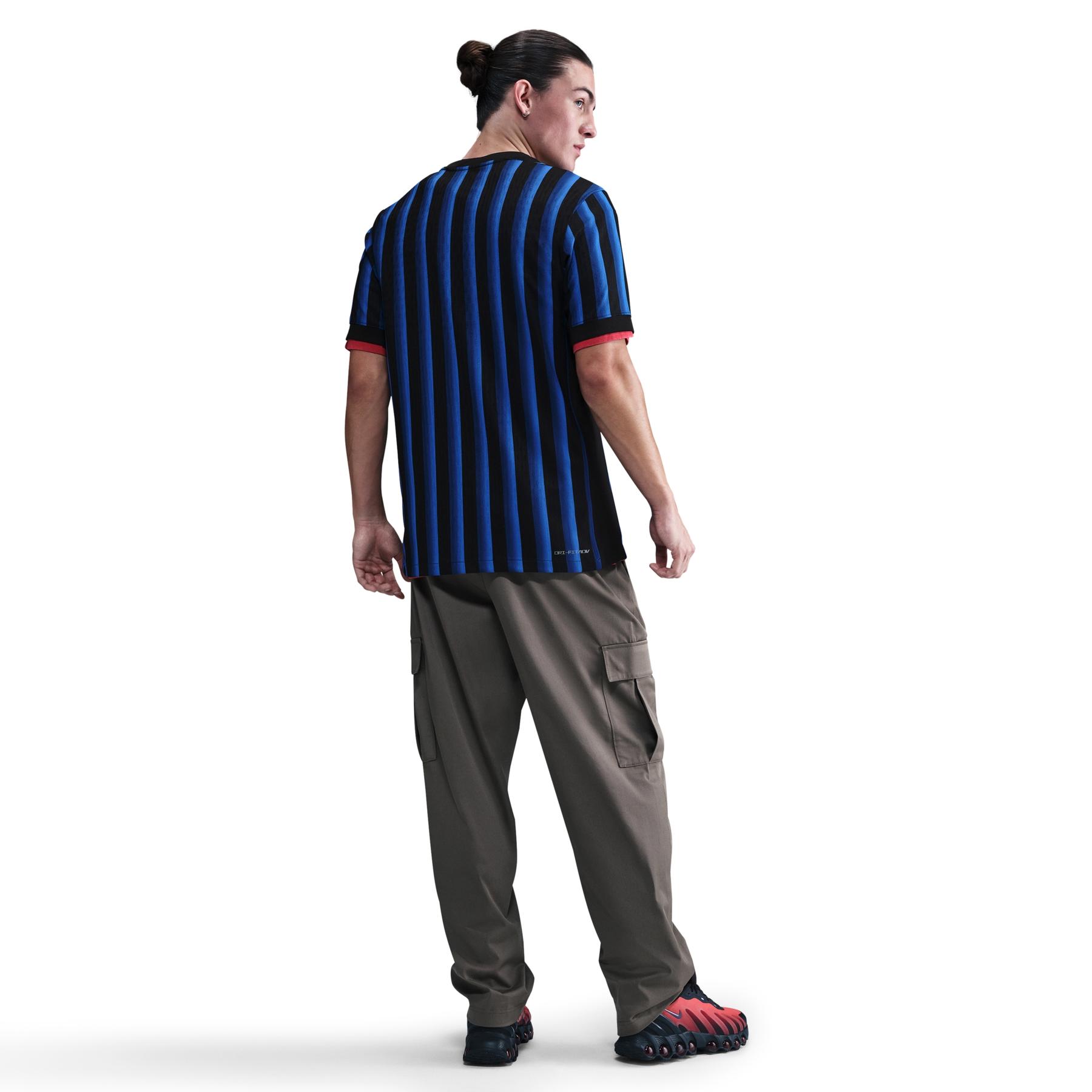 product/2/0/2025_nike_hj4545-439-phsbm001.jpg