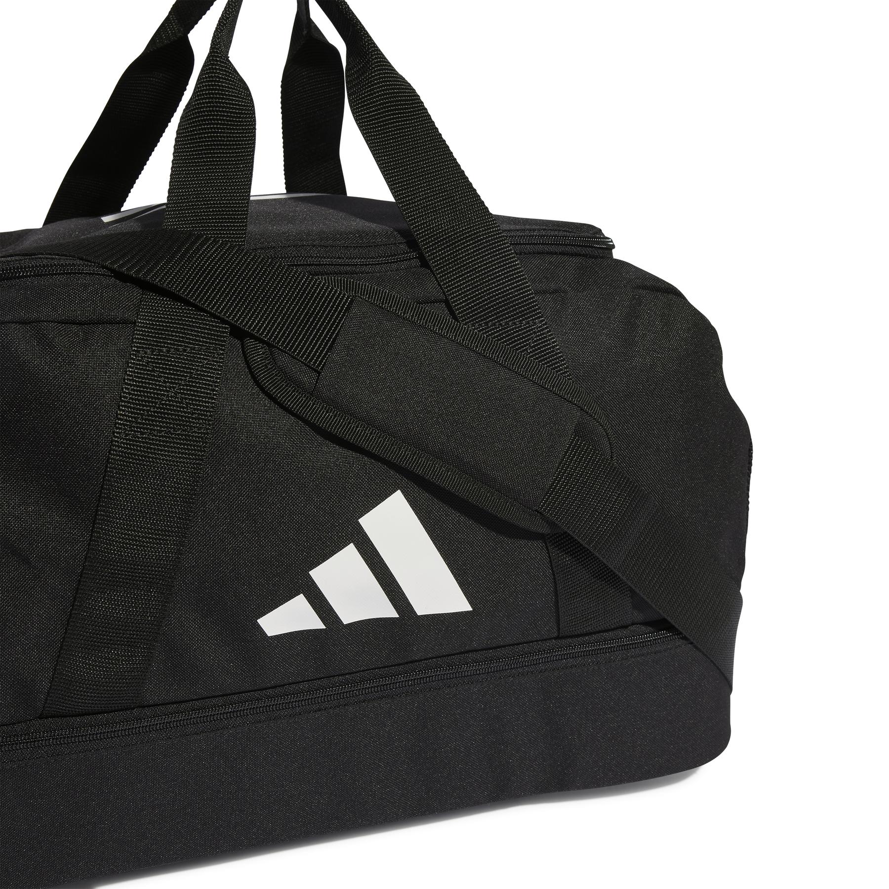 product/a/d/adidas_hs9743_5_hardware_photography_detail_view_1_white.jpg