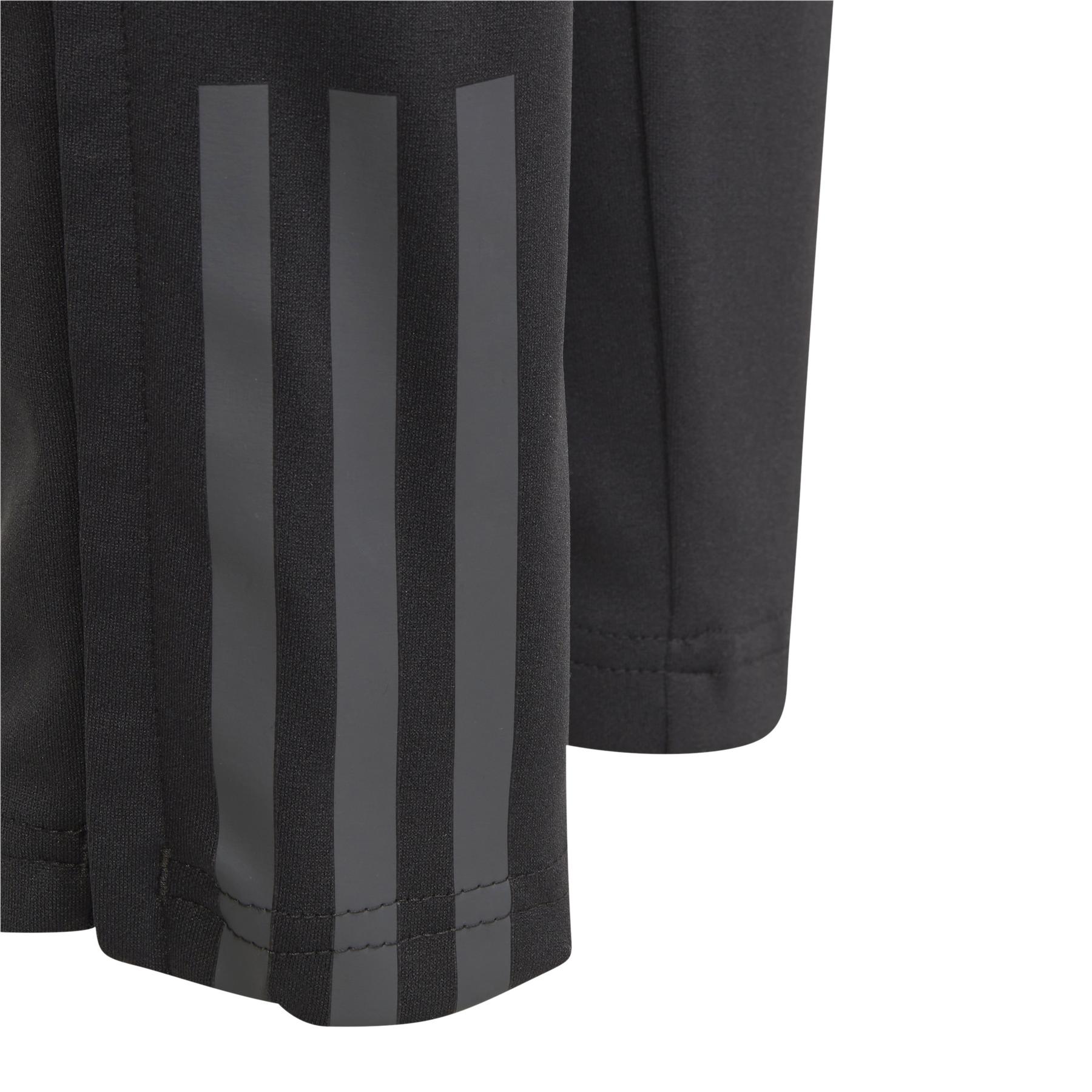 product/a/d/adidas_hz5013_6_apparel_photography_detail_view_3_white.jpg
