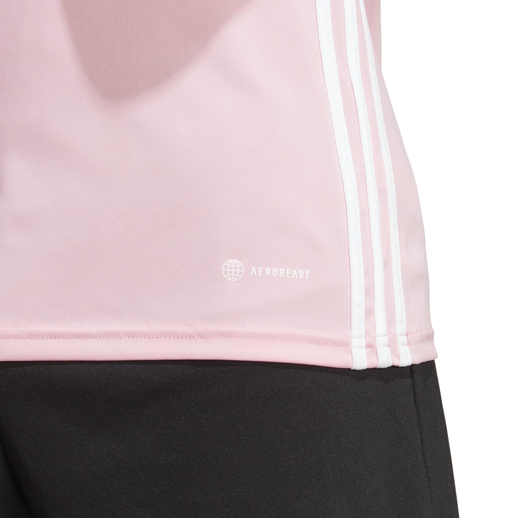 product/a/d/adidas_ia9144_10_apparel_on_model_detail_view_2_white.jpg