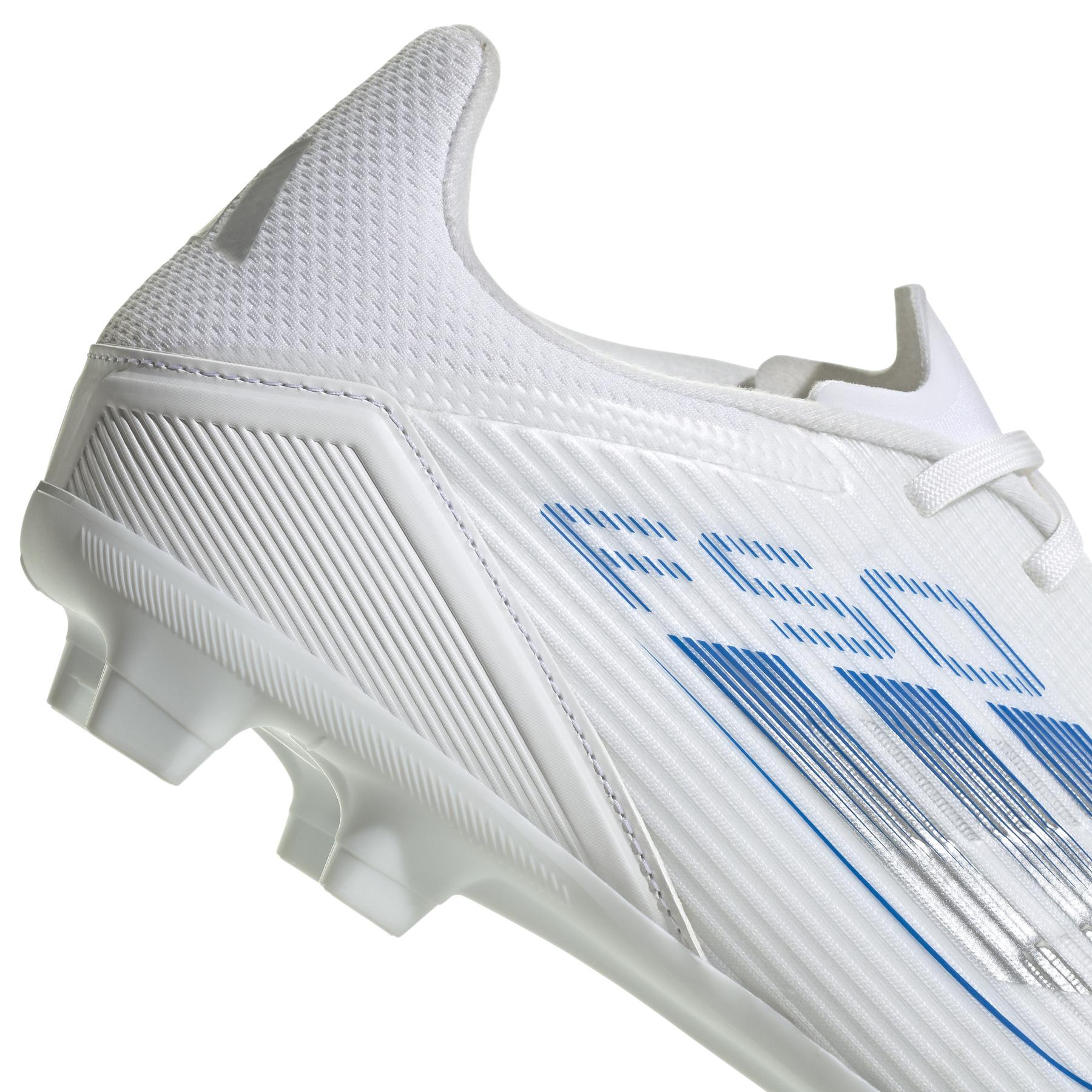product/a/d/adidas_ie1293_8_footwear_photography_detail_view_2_white.jpg
