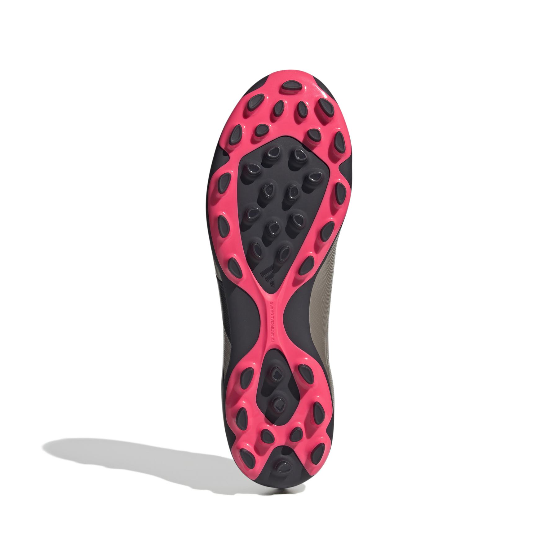 product/a/d/adidas_if6313_3_footwear_photography_bottom_view_white.jpg